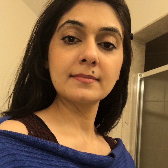 Meet your Posher, Rabia - Picture 1 of 1